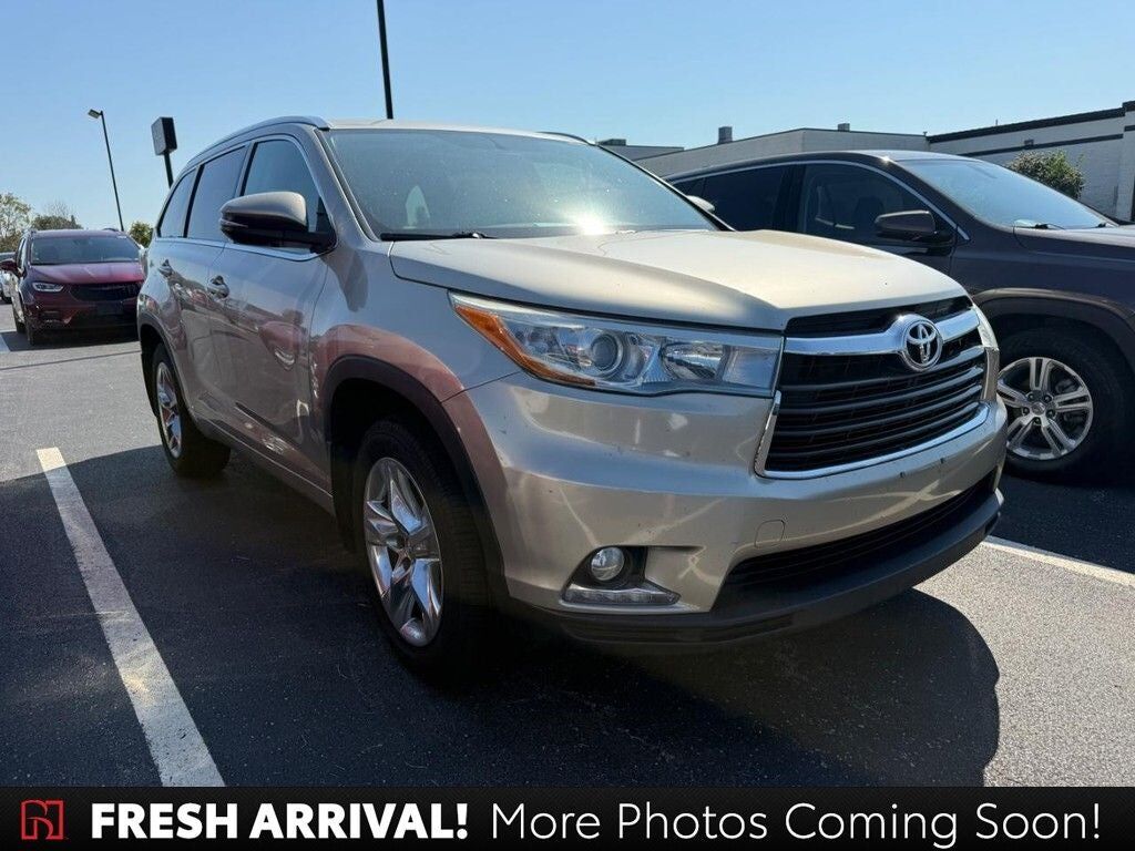 2015 TOYOTA Highlander