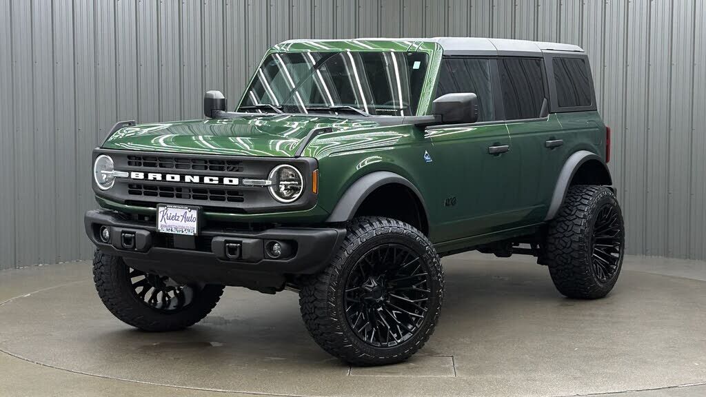 2024 FORD Bronco