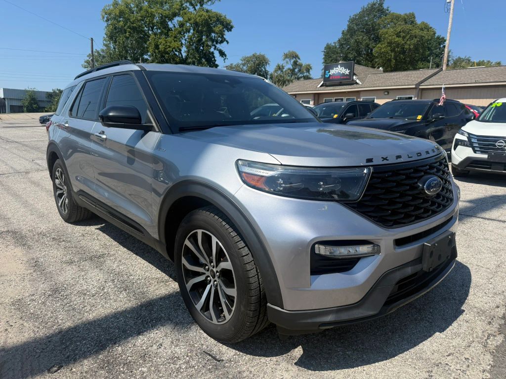 2022 FORD Explorer