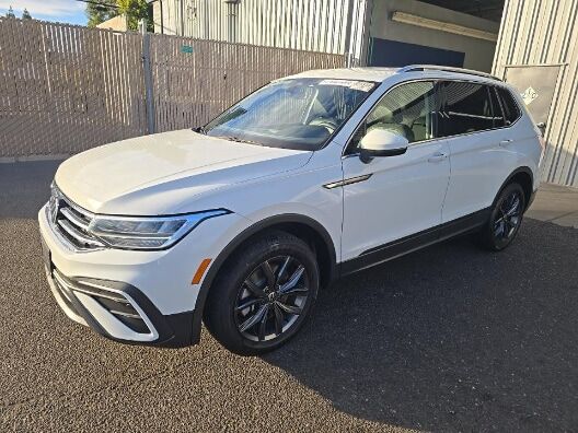 2024 VOLKSWAGEN Tiguan 4Motion
