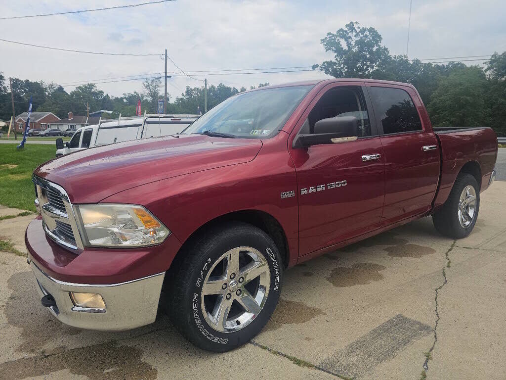 2011 DODGE Ram