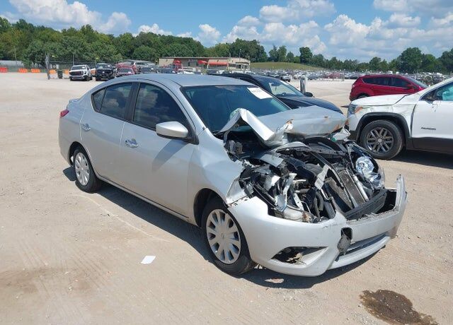 2018 NISSAN Versa