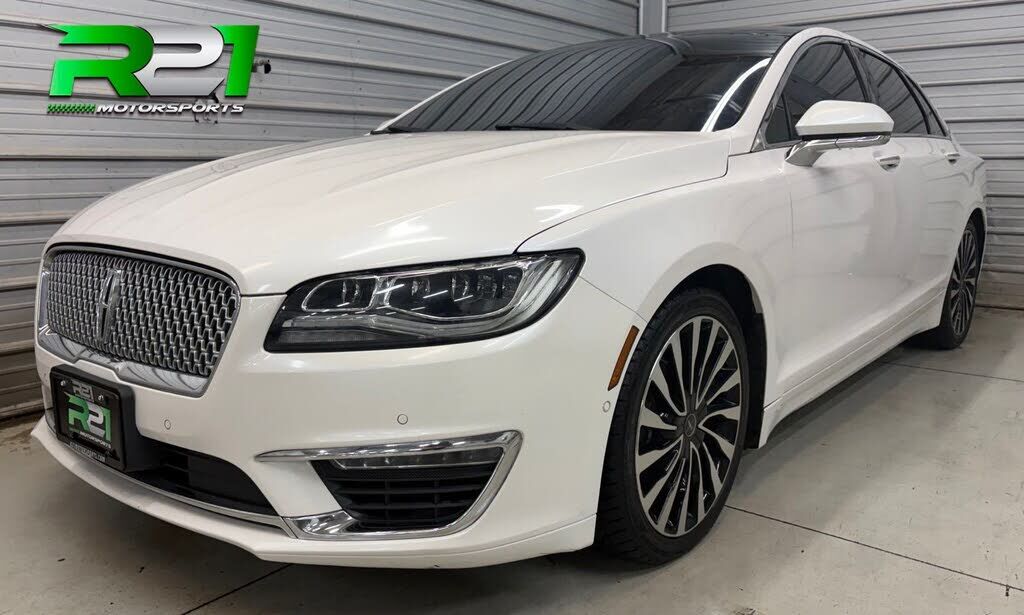 2017 LINCOLN MKZ