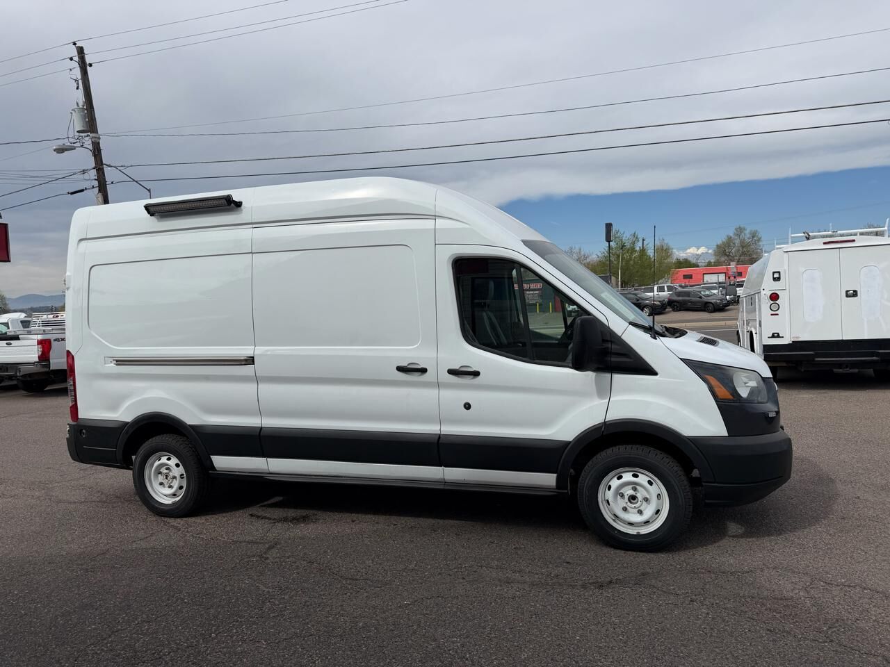 2017 FORD Transit