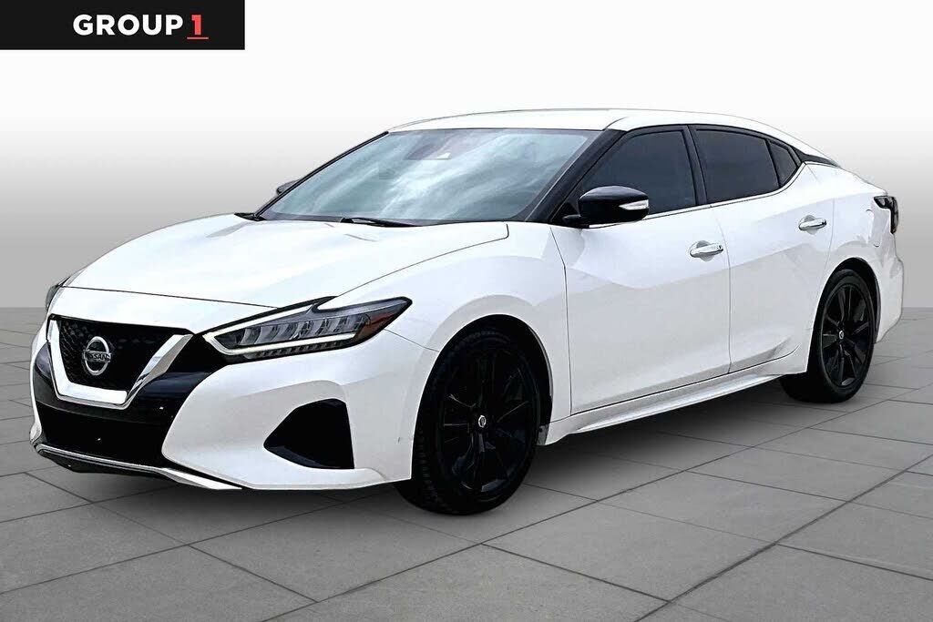 2022 NISSAN Maxima
