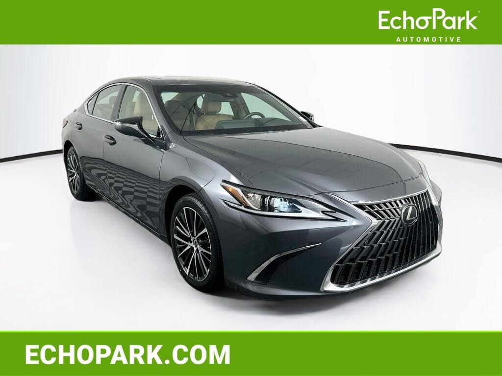 2024 LEXUS ES