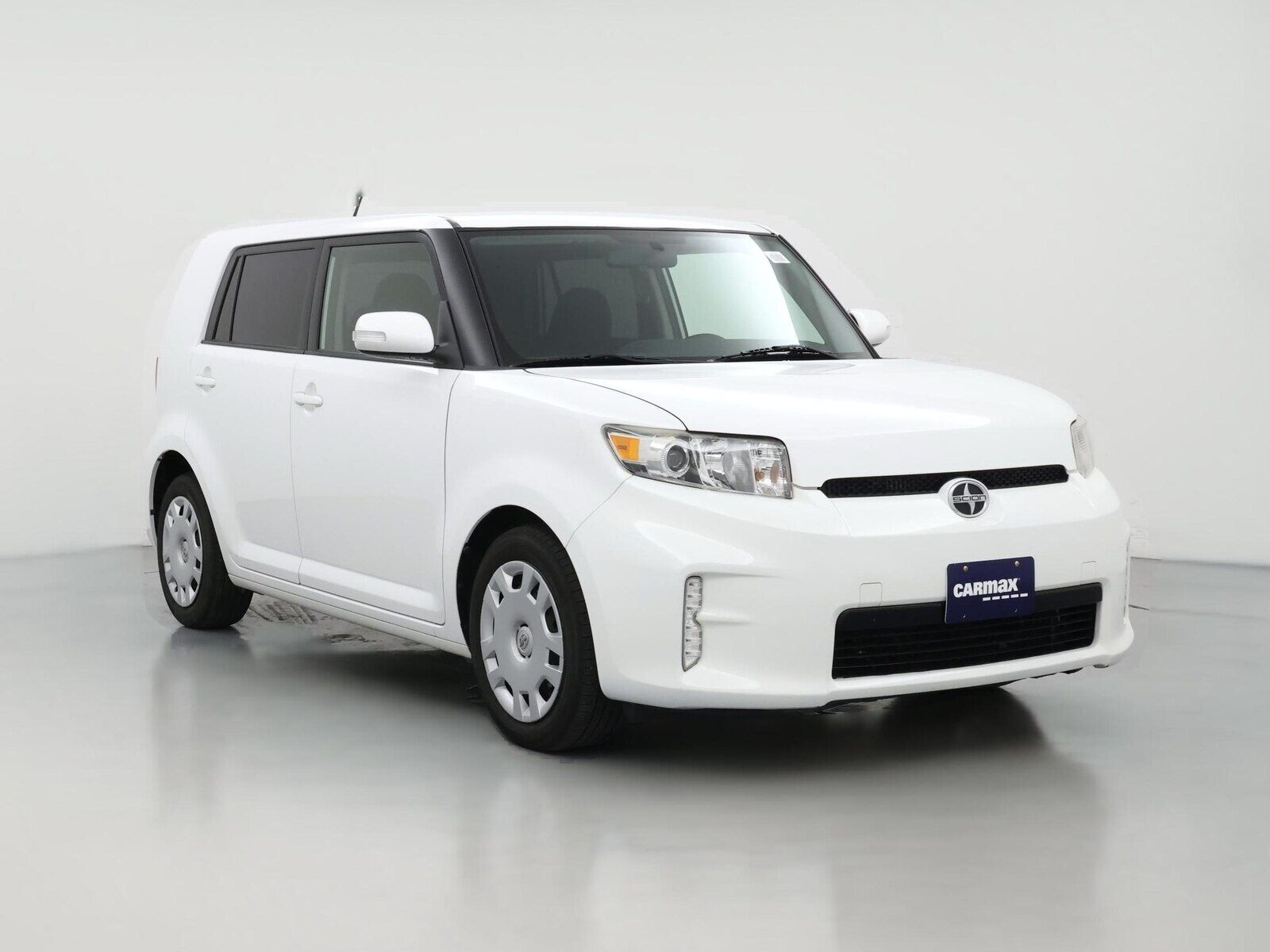 2015 TOYOTA SCION