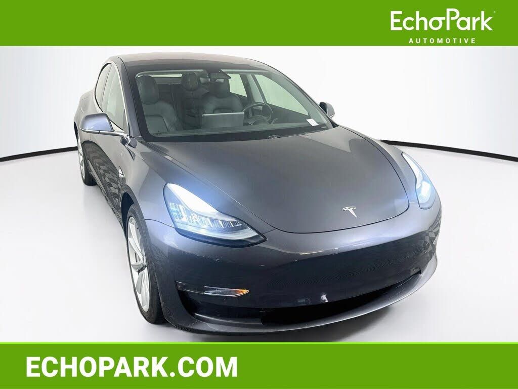 2018 TESLA Model 3