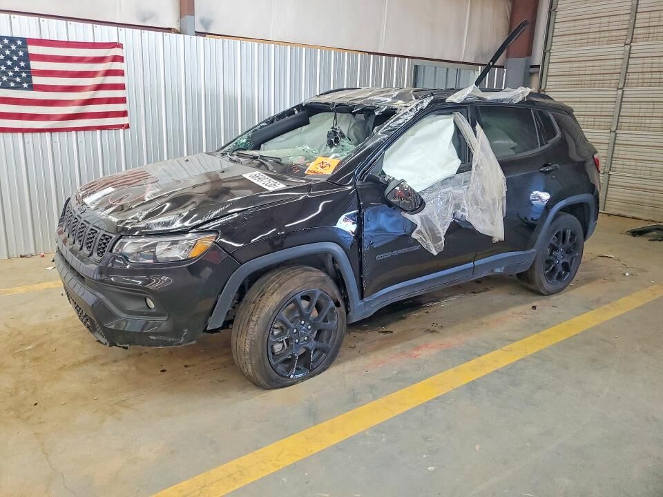 2025 JEEP Compass