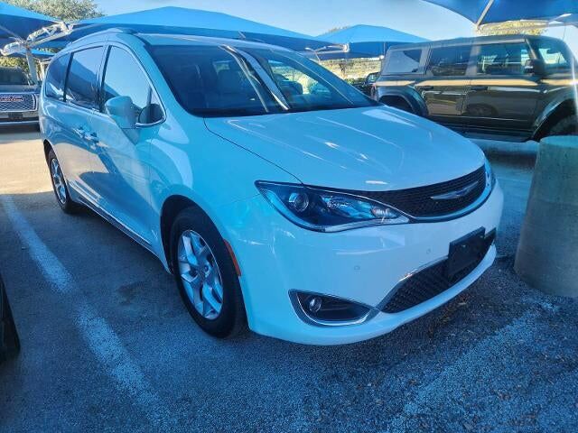 2020 CHRYSLER Pacifica