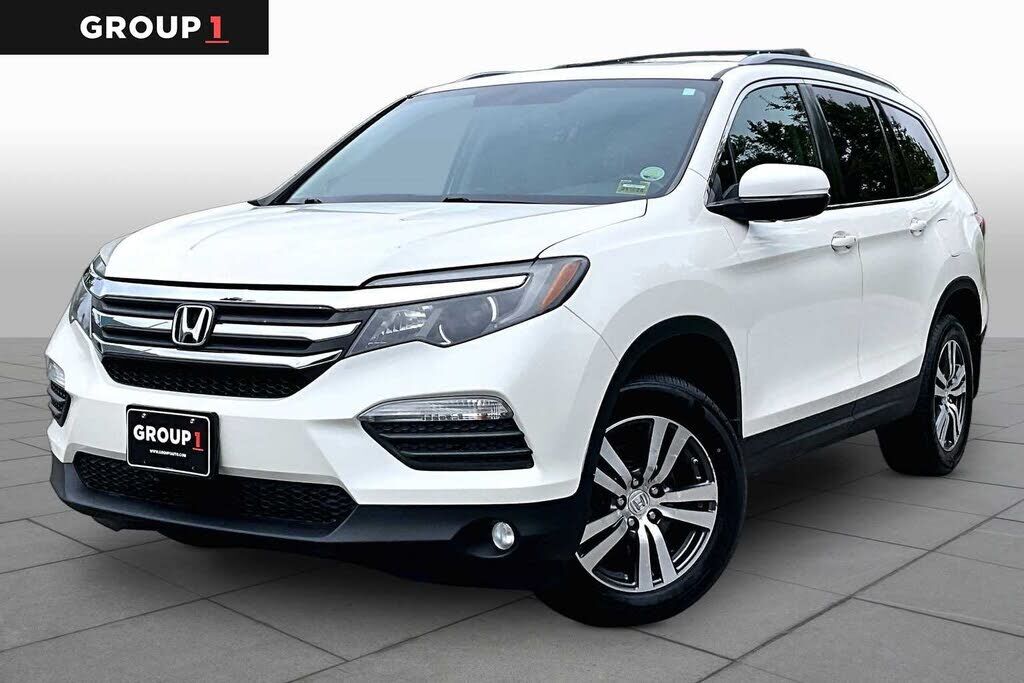 2017 HONDA Pilot
