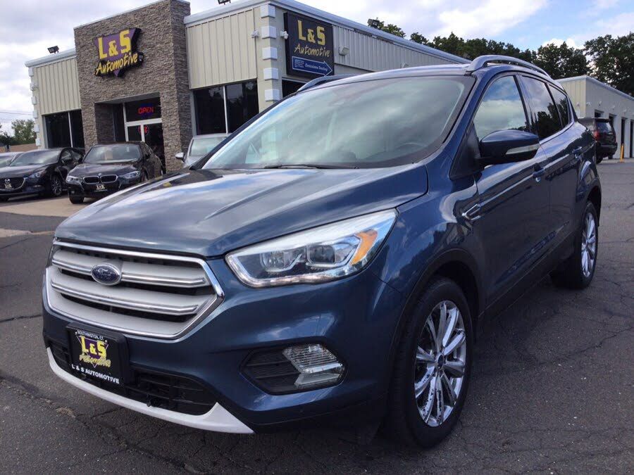 2018 FORD Escape