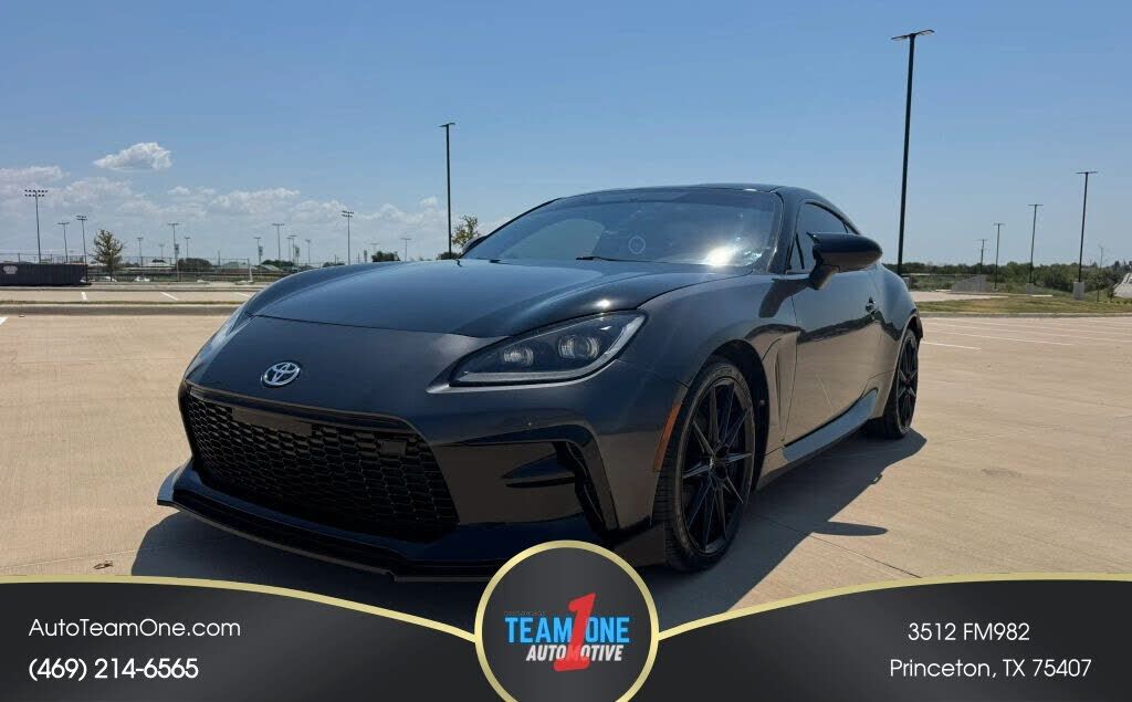 2023 TOYOTA GR86