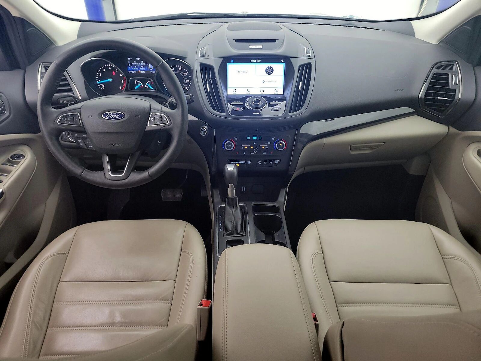 2017 FORD Escape