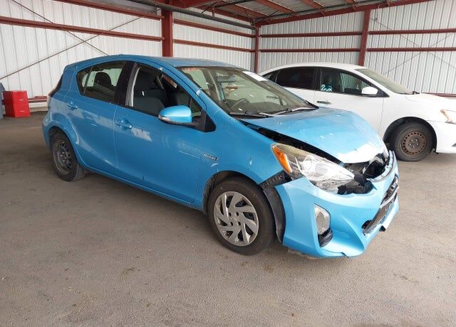 2015 TOYOTA Prius