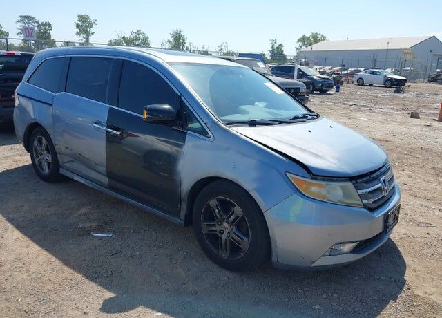 2011 HONDA Odyssey