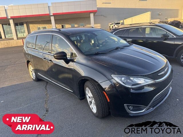 2018 CHRYSLER Pacifica