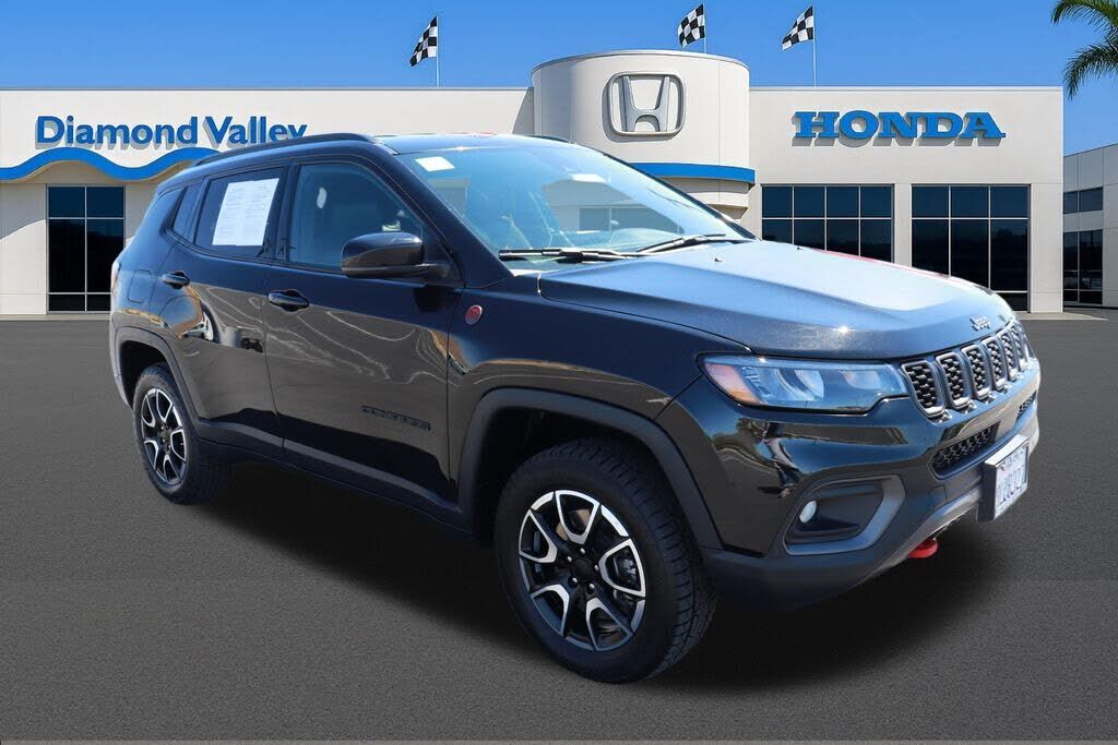 2024 JEEP Compass
