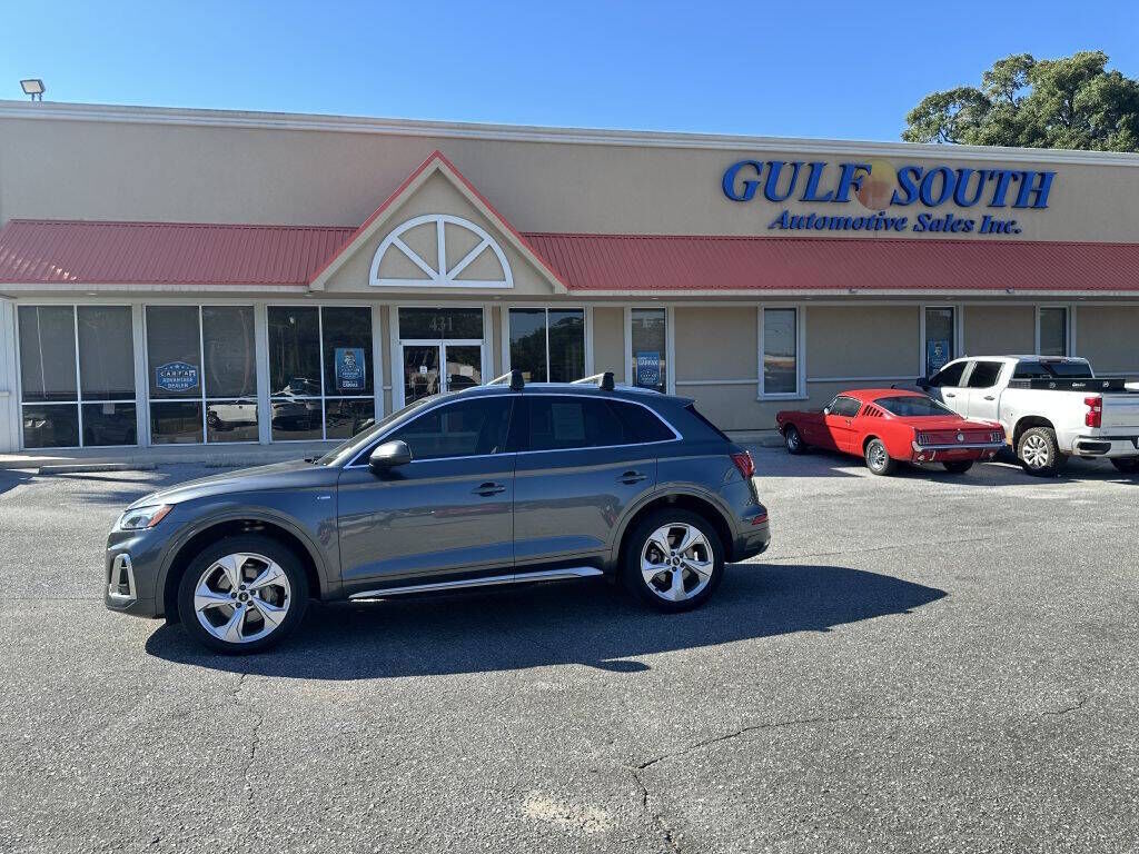 2022 AUDI Q5
