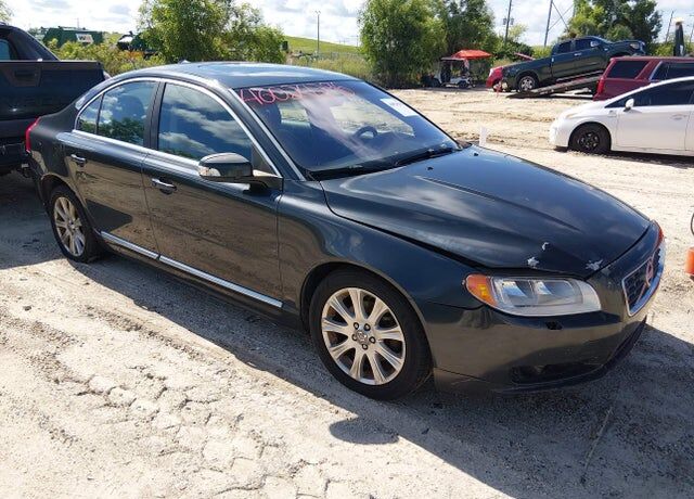 2011 VOLVO S80