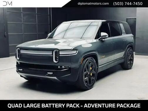 2024 RIVIAN R1S