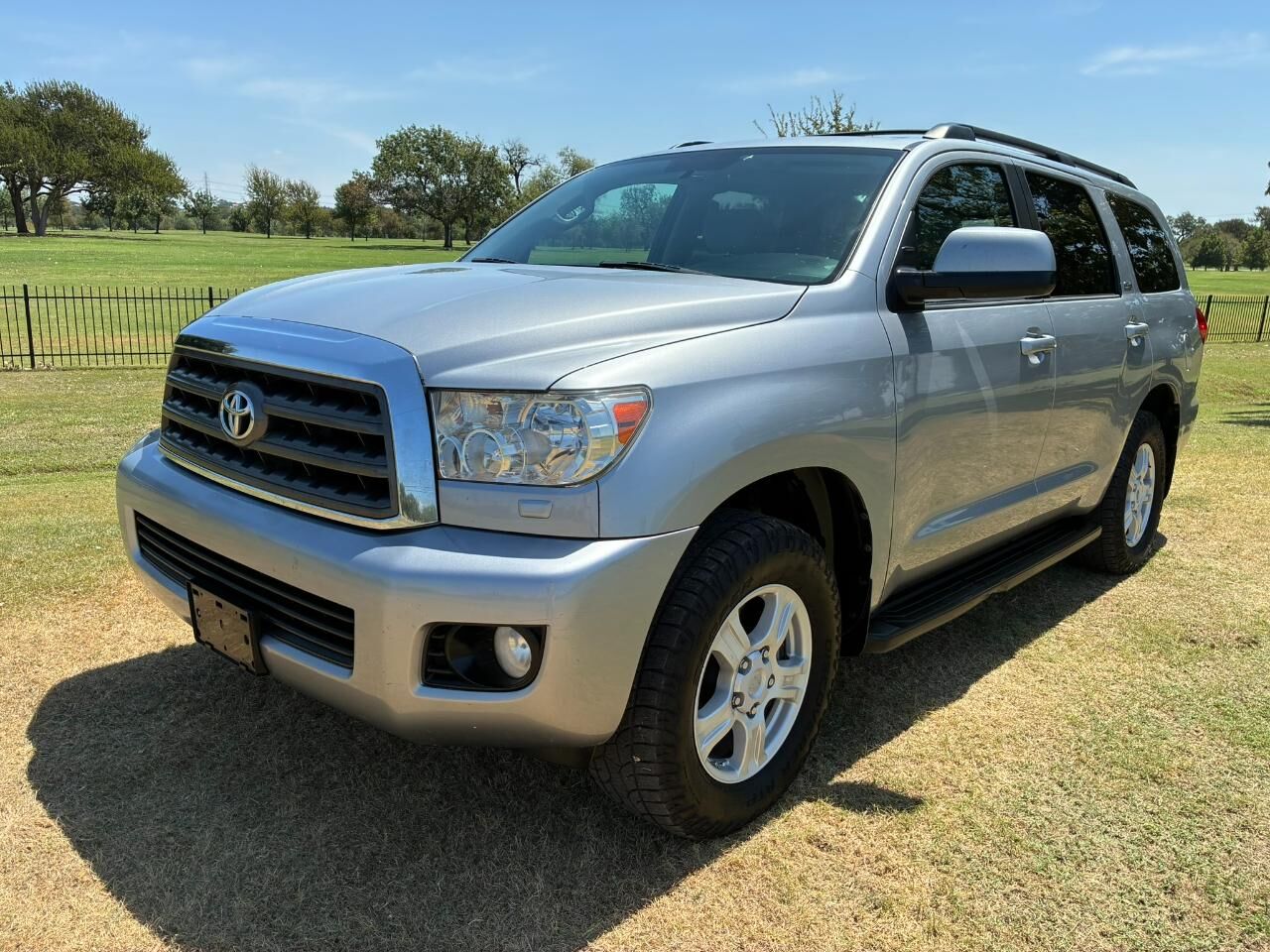 2015 TOYOTA Sequoia