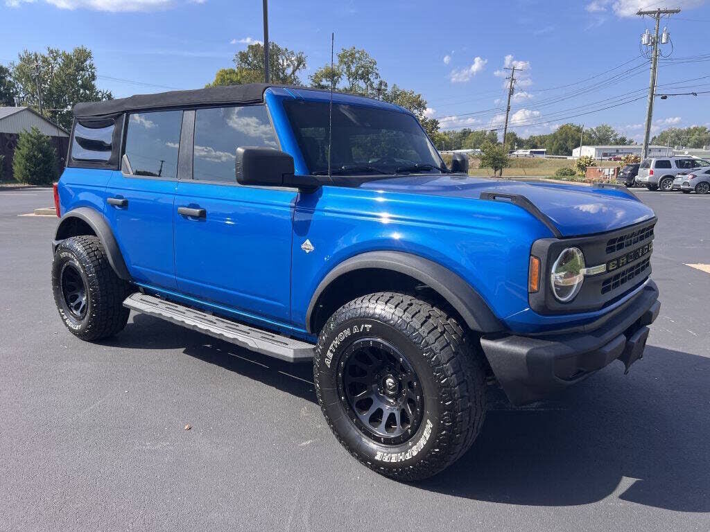 2022 FORD Bronco