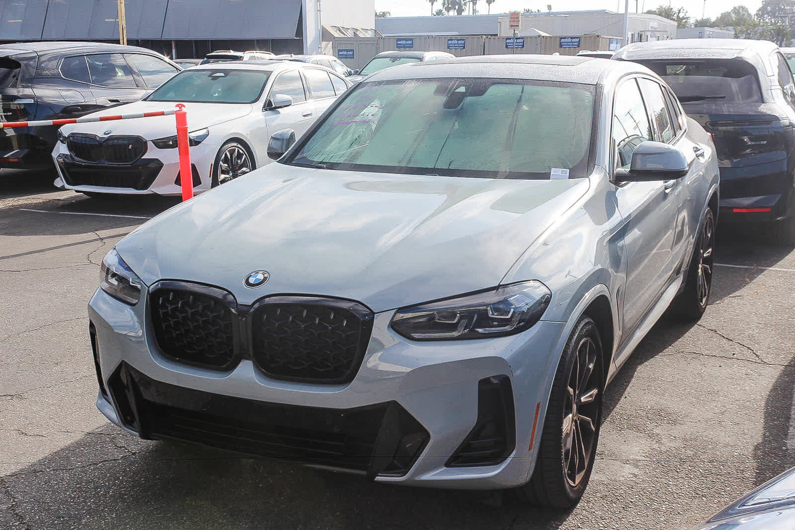 2023 BMW X4