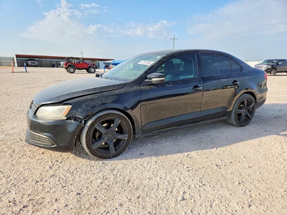 2013 VOLKSWAGEN Jetta