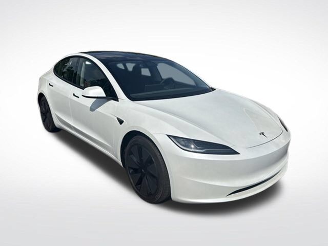 2026 TESLA Model 3