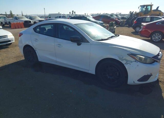 2014 MAZDA Mazda3