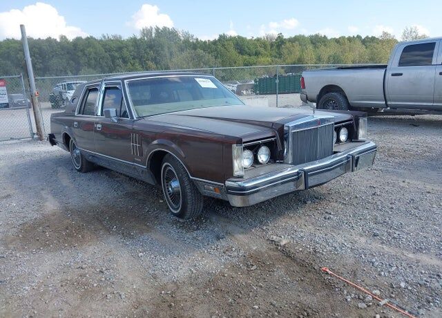 1983 LINCOLN Mark