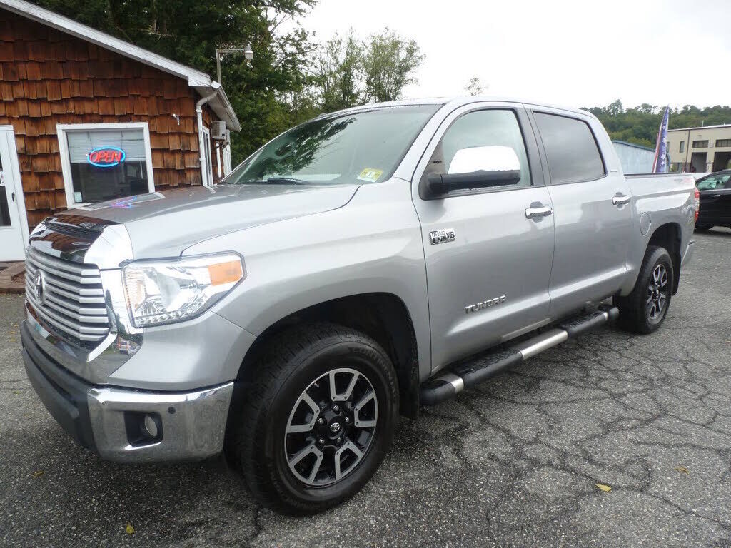 2015 TOYOTA Tundra