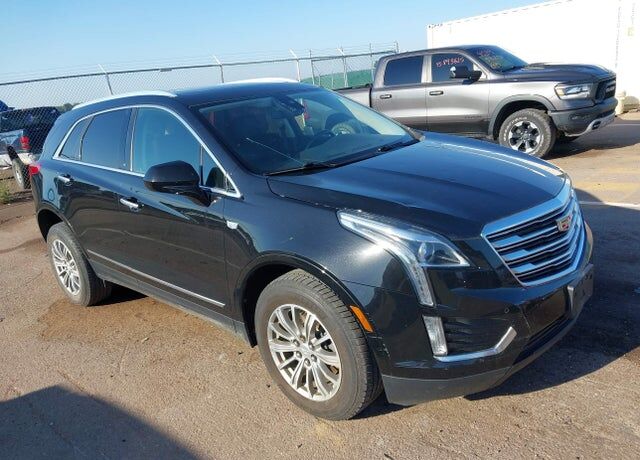 2017 CADILLAC XT5