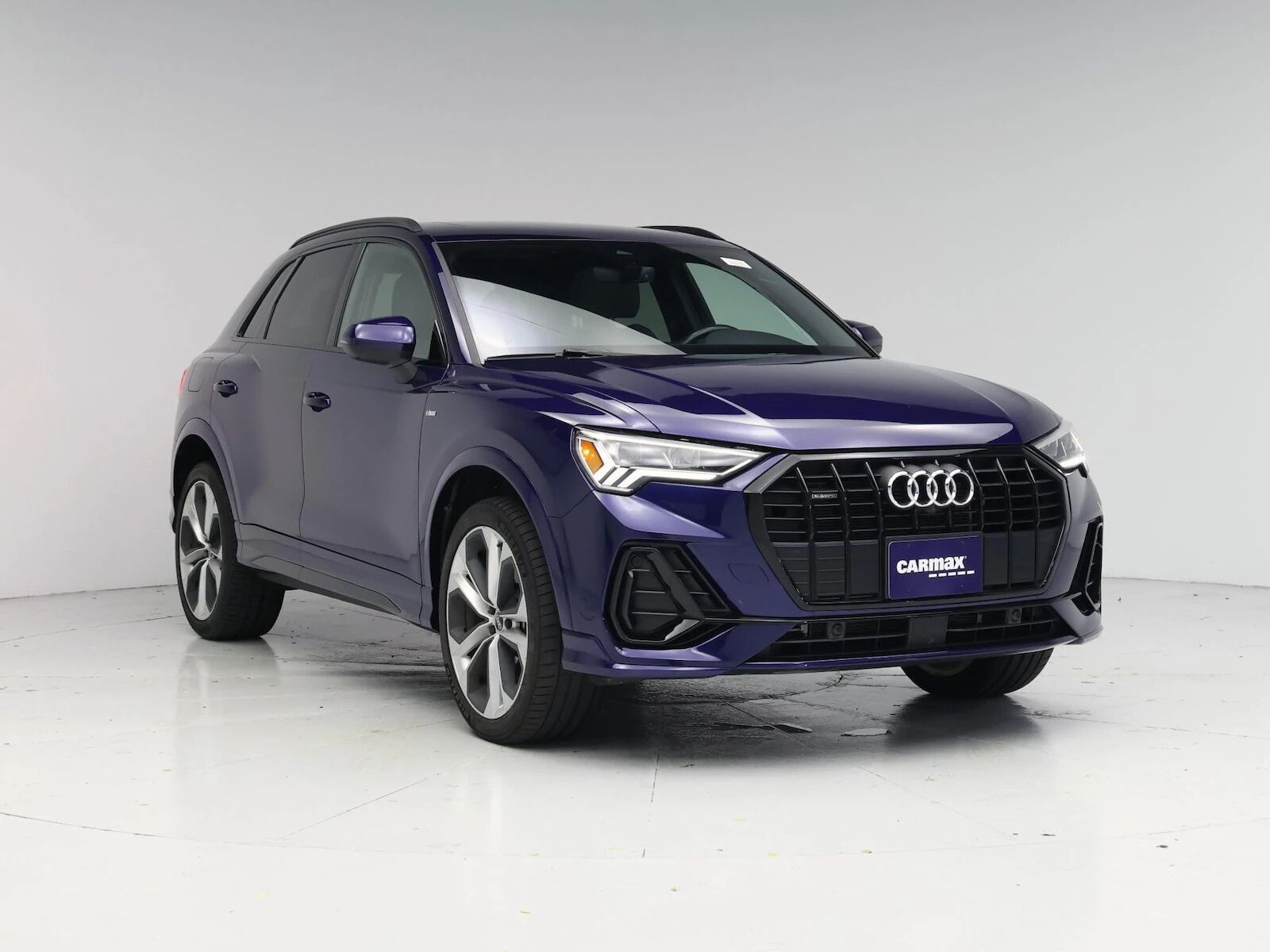2022 Audi Q3