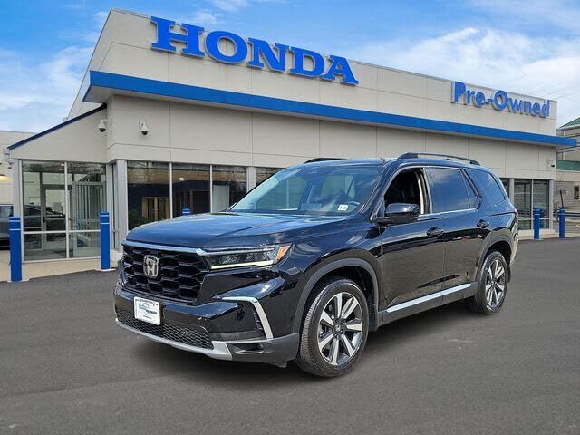 2023 HONDA Pilot