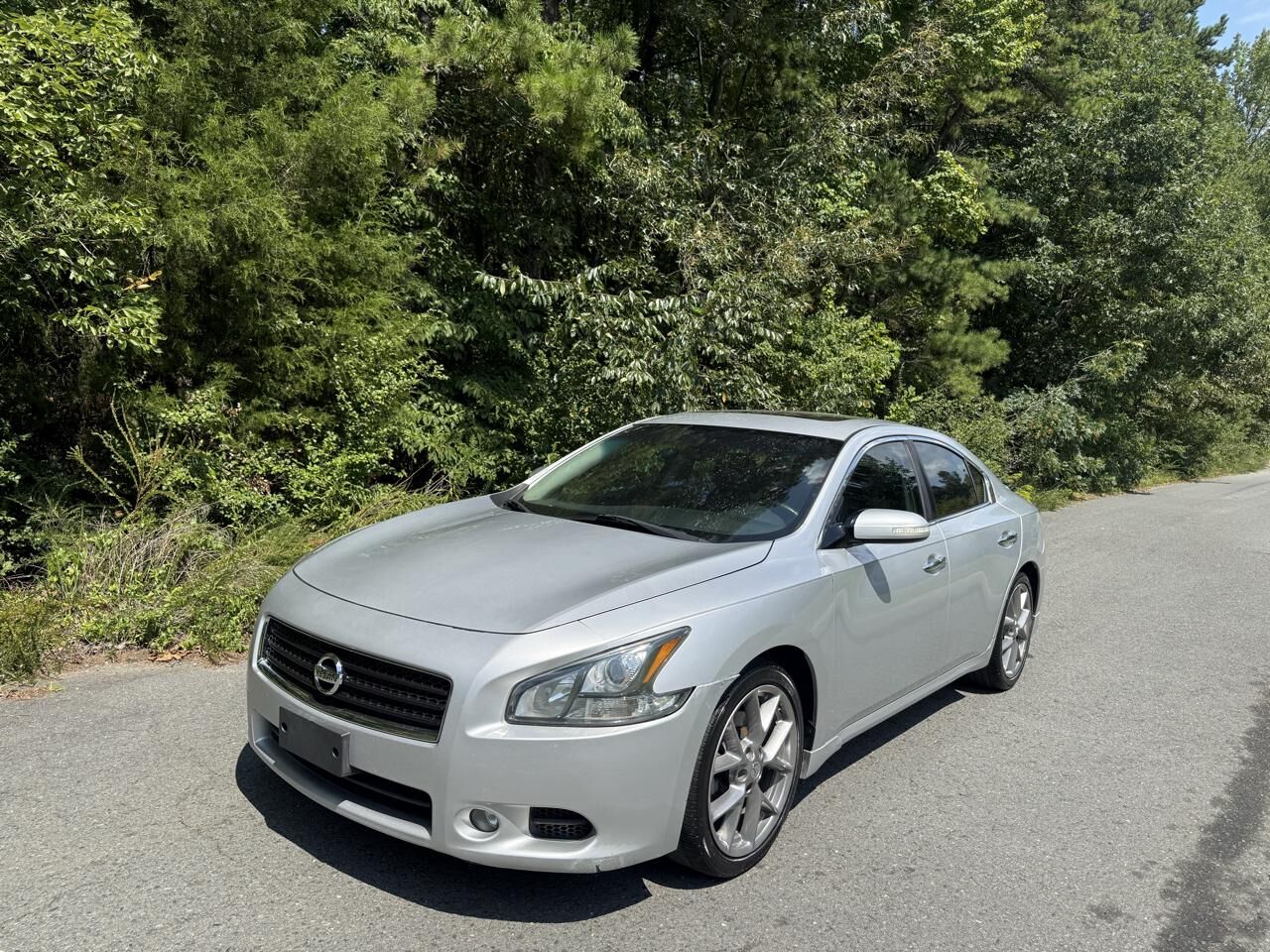 2011 NISSAN Maxima
