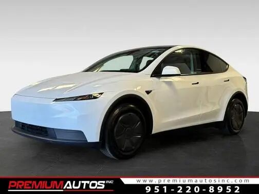 2026 TESLA Model Y