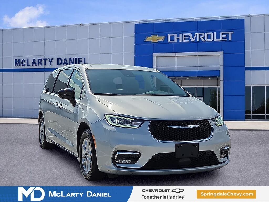 2024 CHRYSLER Pacifica