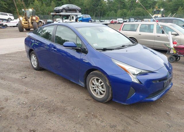 2018 TOYOTA PRIUS