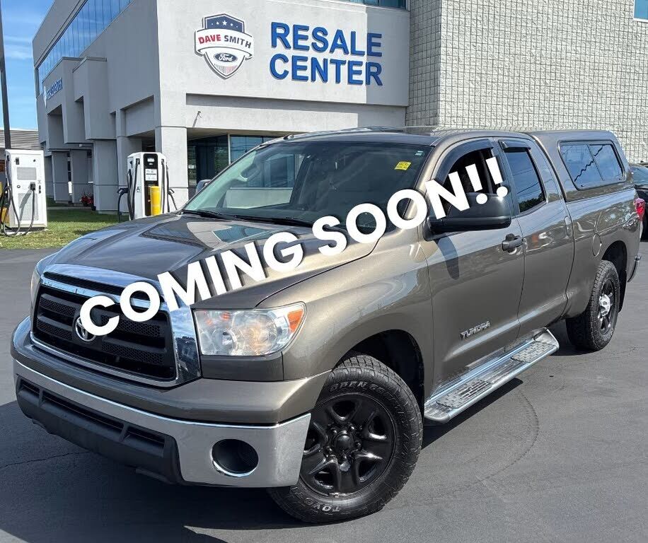 2010 TOYOTA Tundra