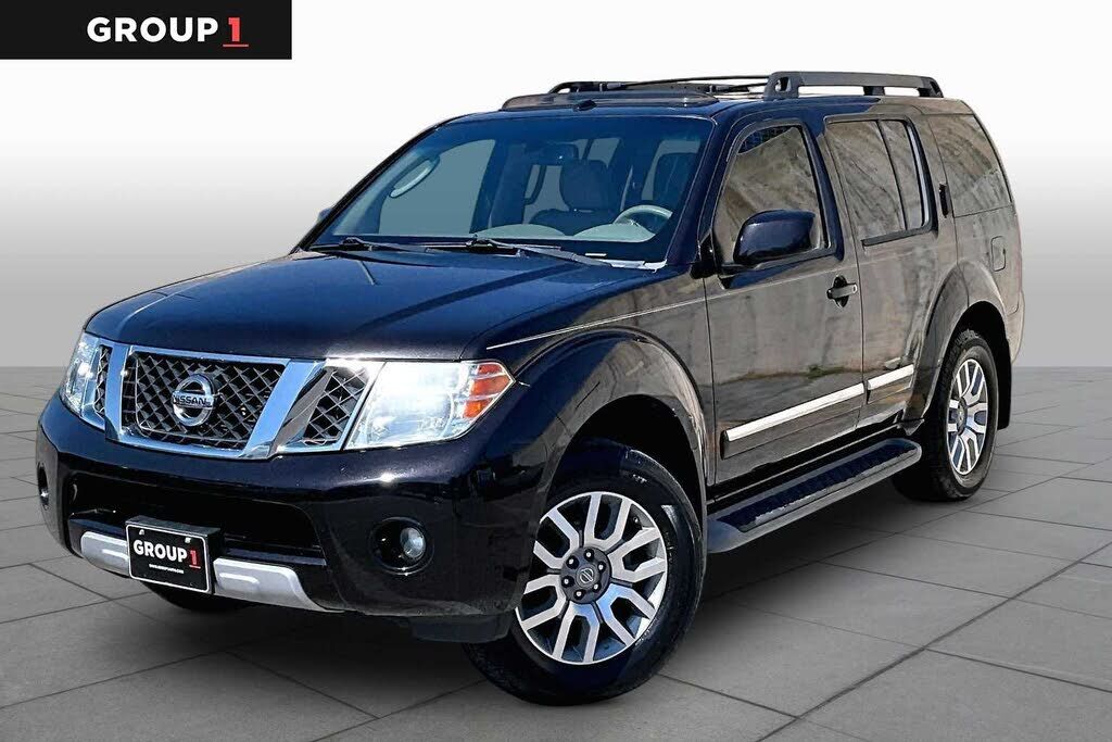 2012 NISSAN Pathfinder