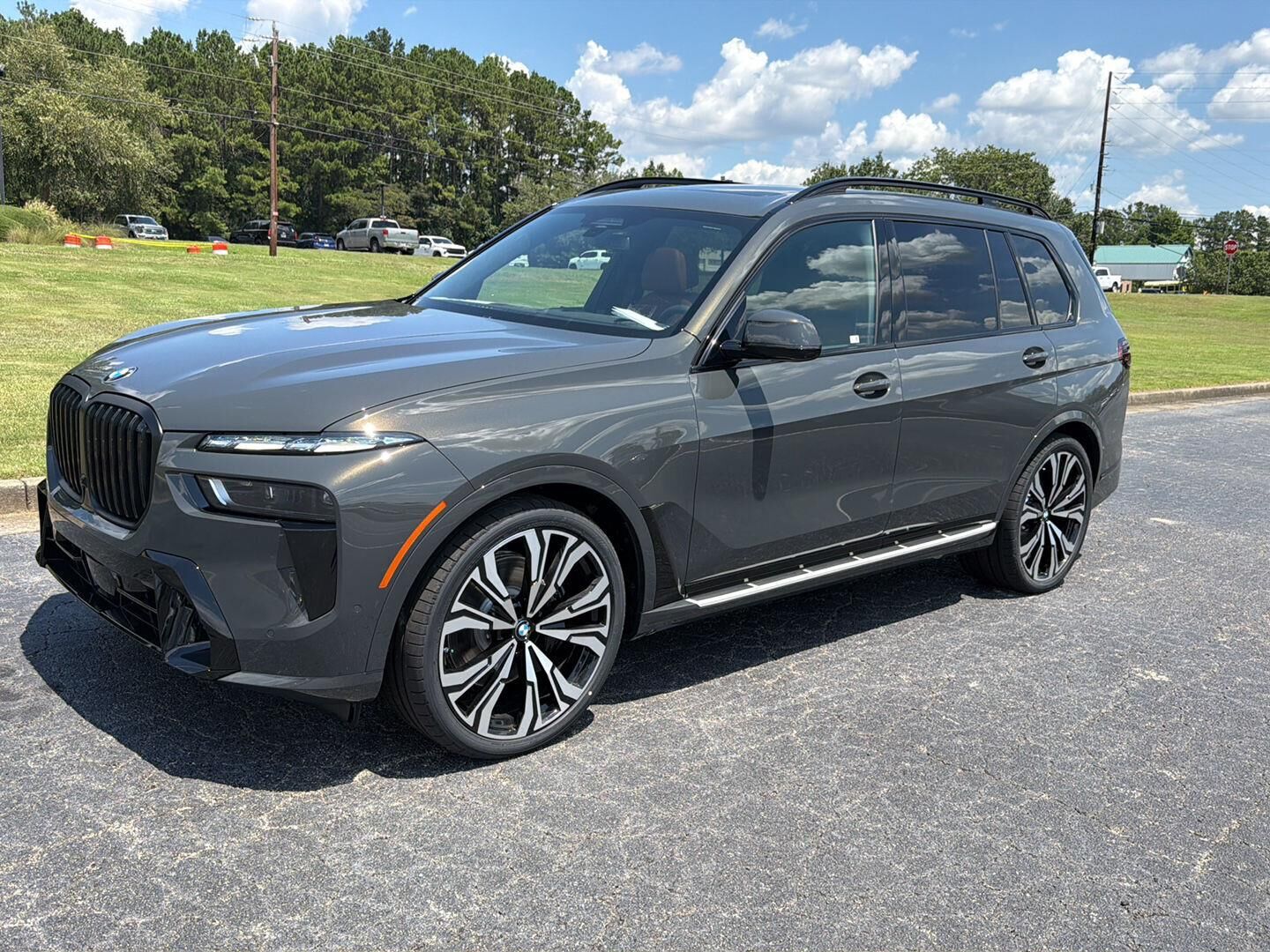 2027 BMW X7