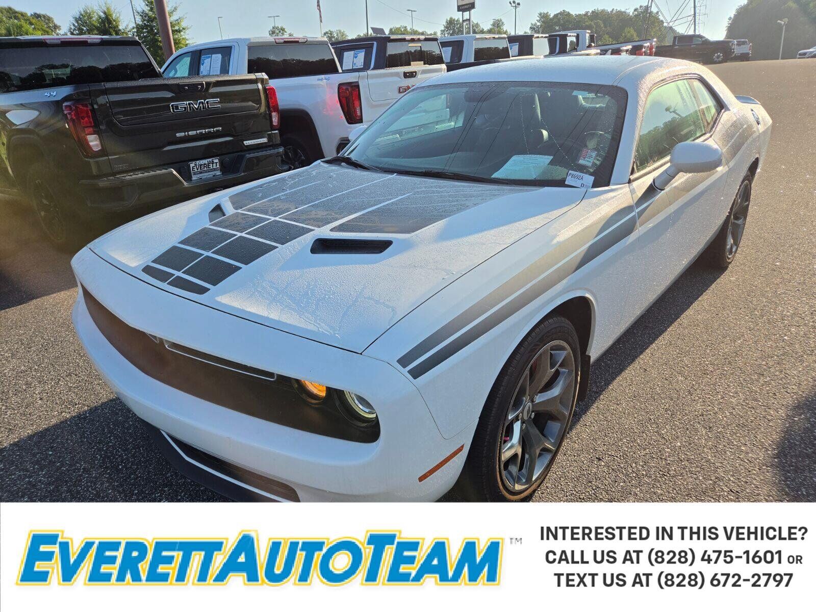 2017 DODGE Challenger