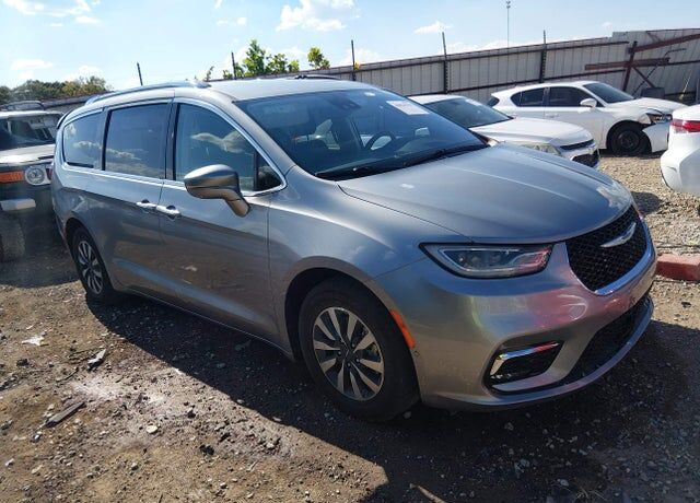2021 CHRYSLER Pacifica