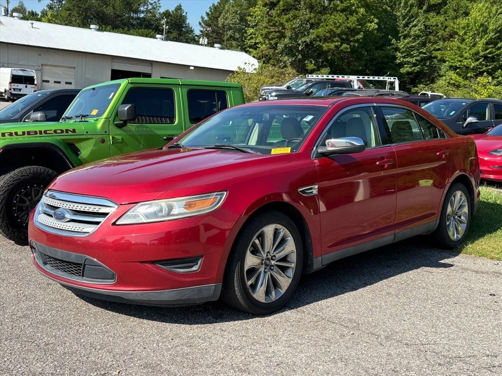 2010 FORD Taurus