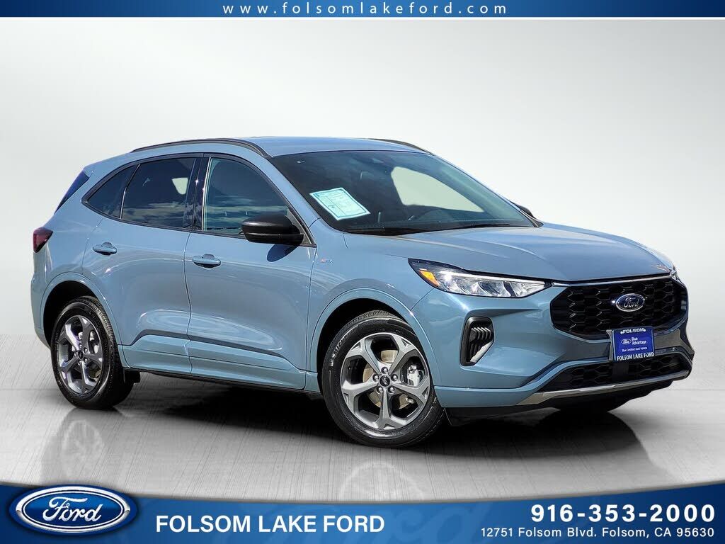 2023 FORD Escape