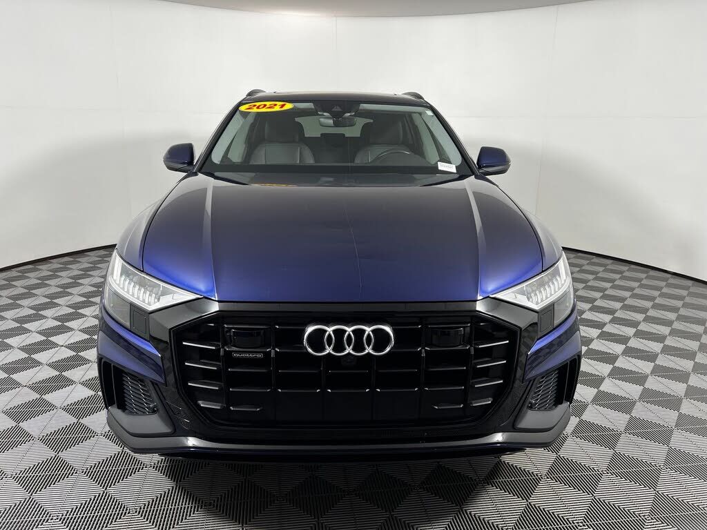 2021 Audi Q8