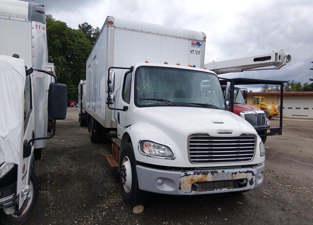 2012 FREIGHTLINER M2