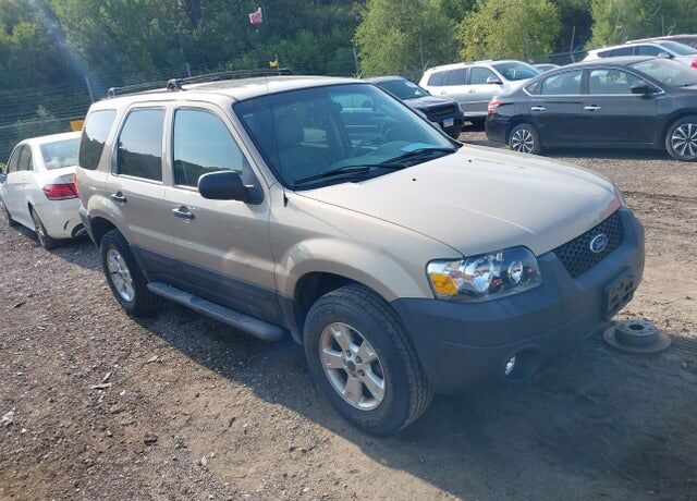 2007 FORD Escape